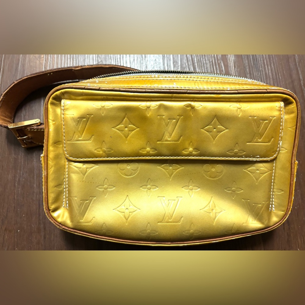 Auth LOUIS VUITTON Vernis Fulton Waist Bag Gold/inside gray